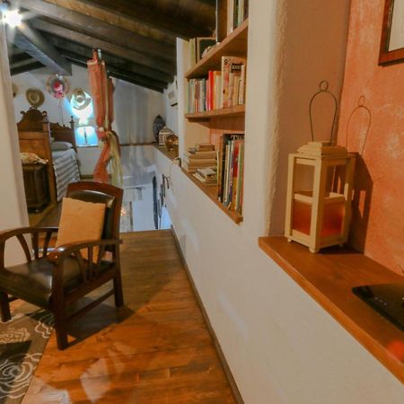 Villa Ferulas Oliena Bagian luar foto